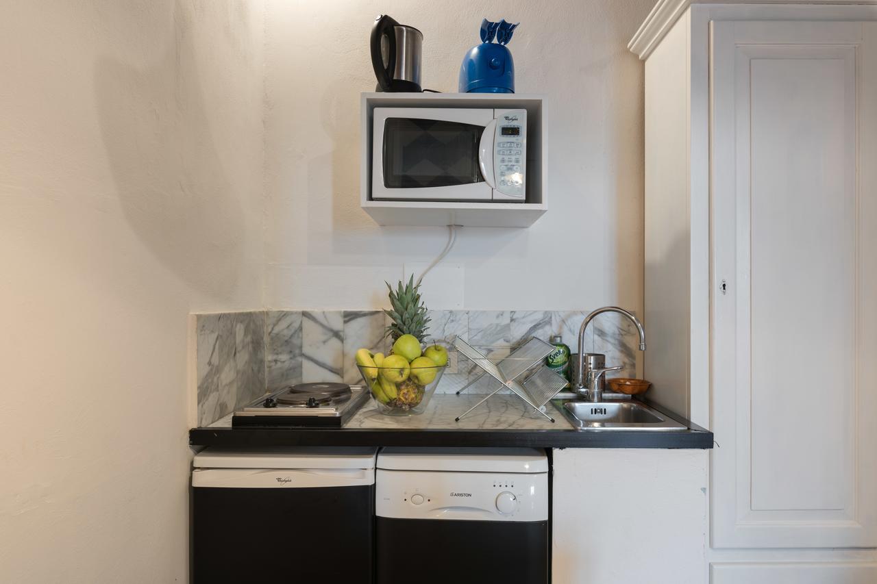 F6 - Santa Croce One Bedroom Flat For 2 Or 3 Guests Firenze Bagian luar foto