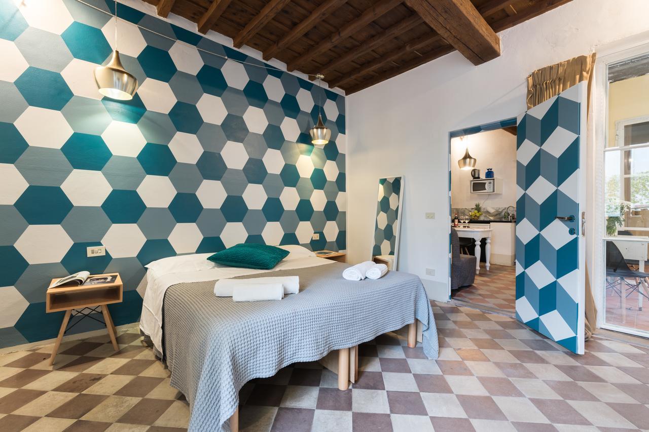 F6 - Santa Croce One Bedroom Flat For 2 Or 3 Guests Firenze Bagian luar foto