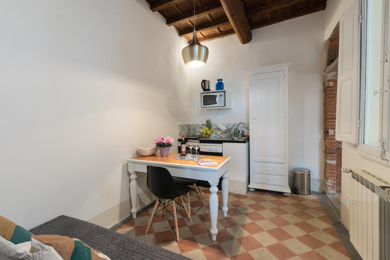 F6 - Santa Croce One Bedroom Flat For 2 Or 3 Guests Firenze Bagian luar foto